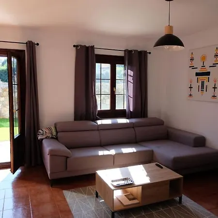 Casa Uri Holiday home *